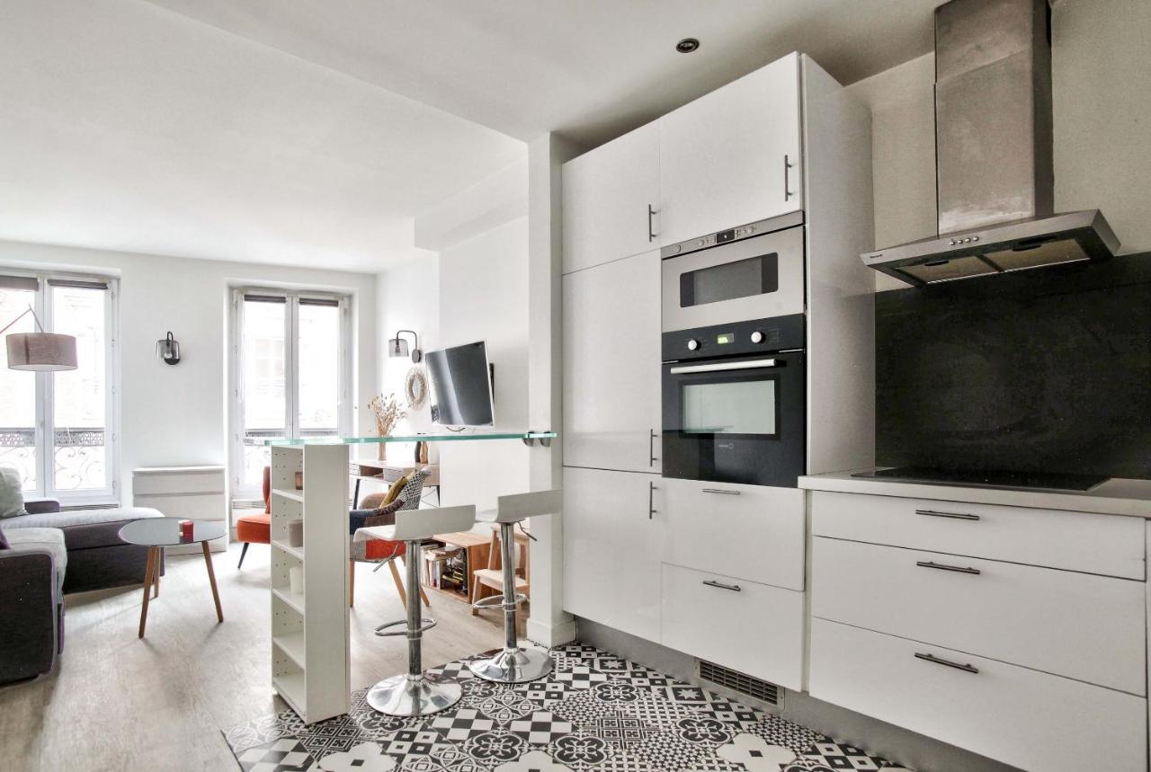 Appartement Quartier Tour Eiffel Free Netflix Paris Dış mekan fotoğraf